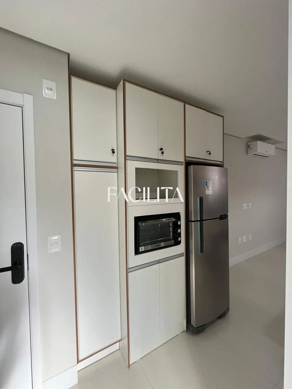 Studio mobiliado no bairro Santo Antônio de Lisboa, Florianópolis. - Foto 2