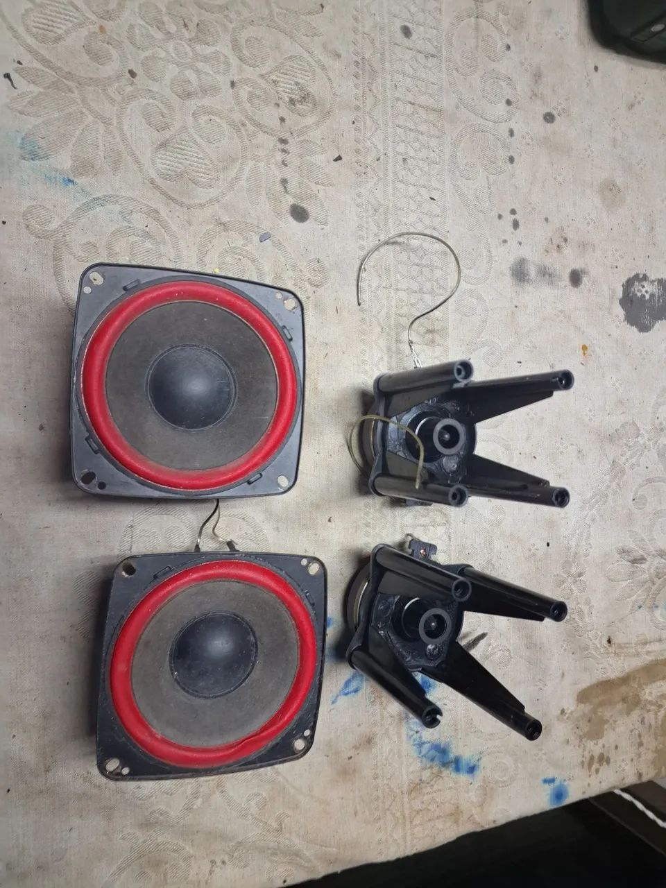 1 autofalafe de 4 polegadas 8ohms 260w e 2 tweeter  - Foto 4