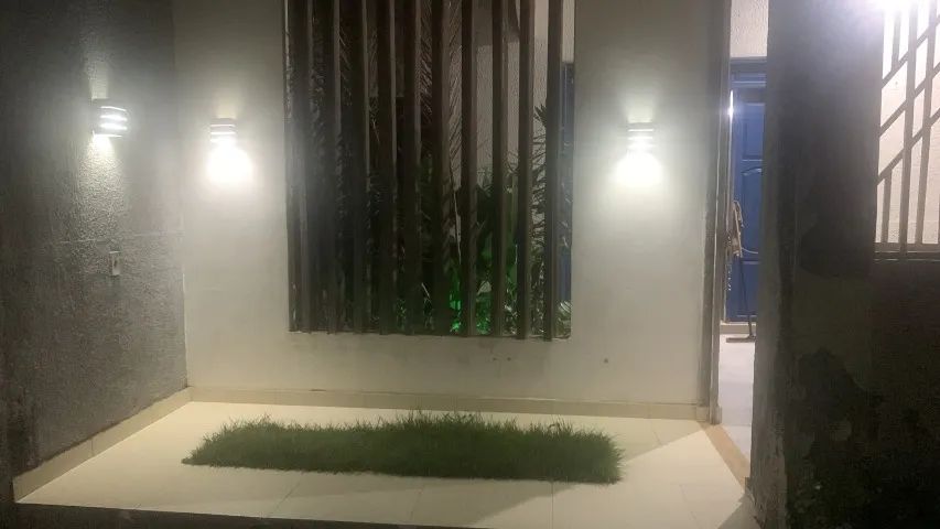 VENDO CASA COM 1 SUITE E DOIS QUARTOS  - Foto 2
