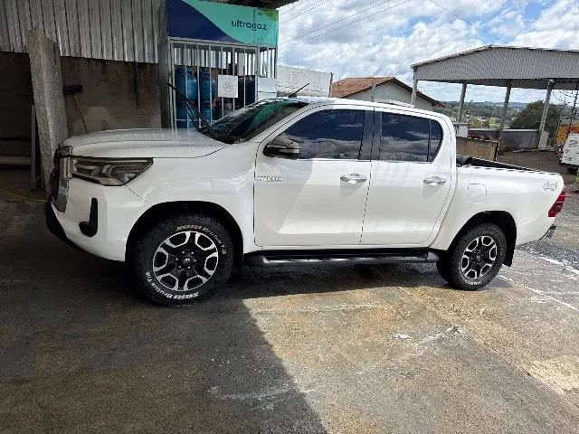 Toyota Hilux Hilux CD SRX 4x4 2.8 TDI 16V Diesel Aut. 2017