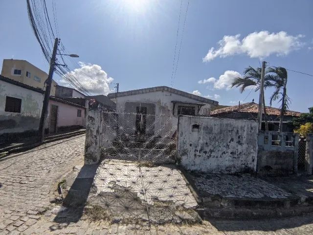 Casa na Cidade da Esperança próximo à Ale Combustíveis