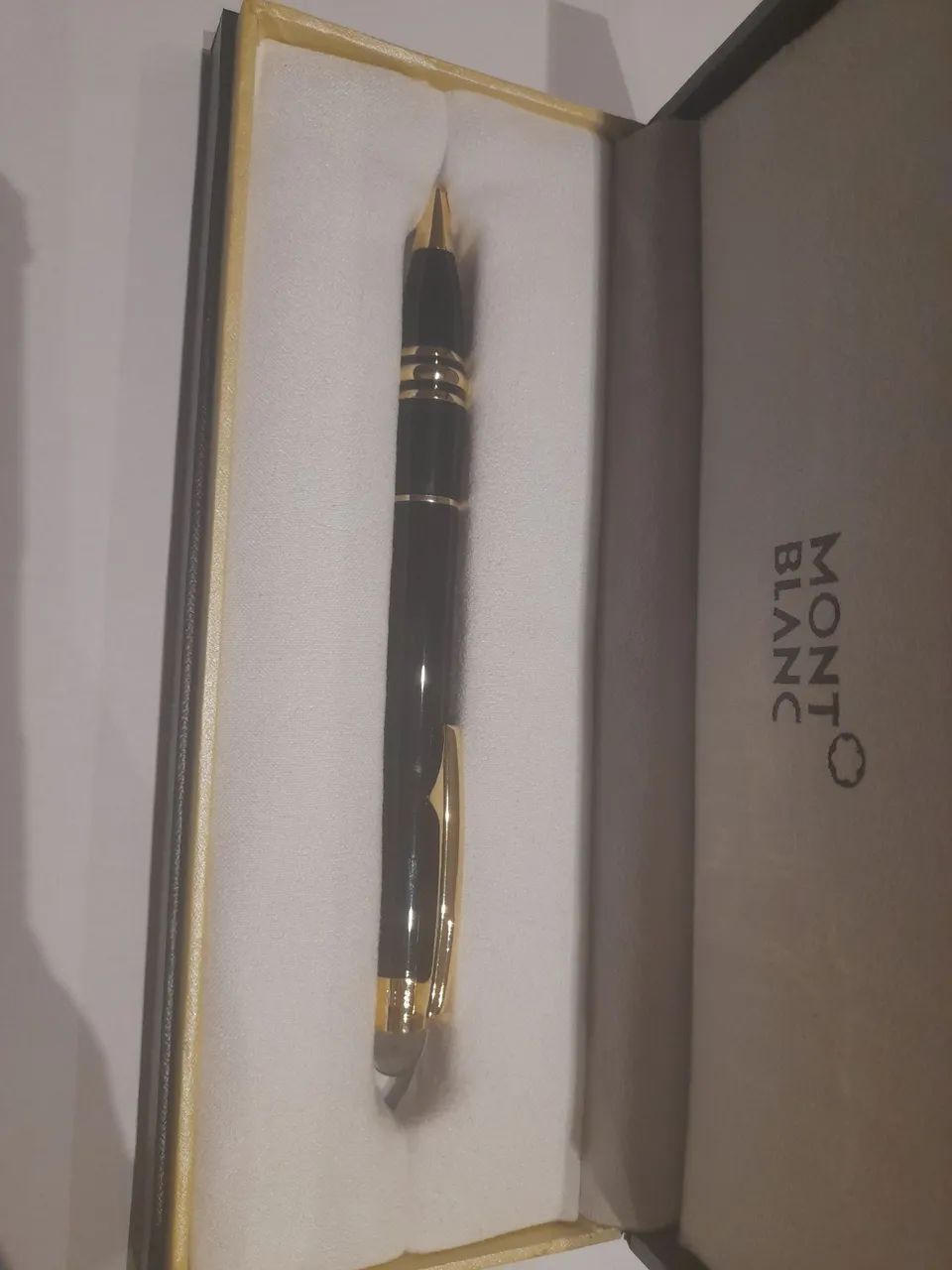 Caneta MontBlanc Original- Nova 