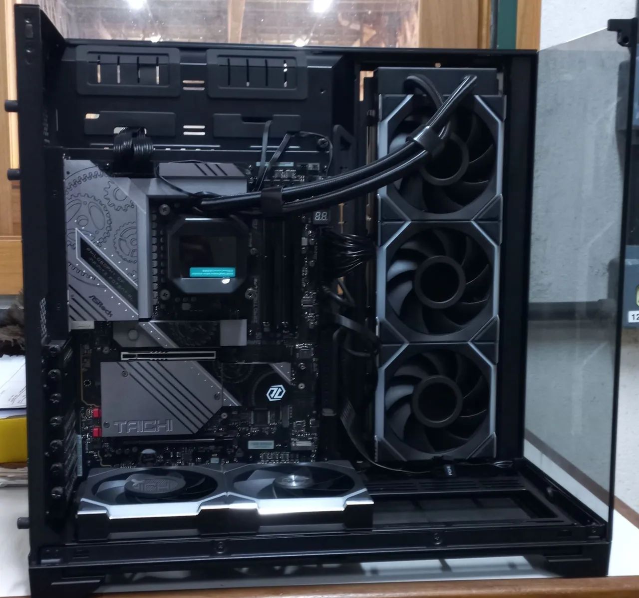 Pc gamer lian li Intel Core ultra 7 - Foto 3