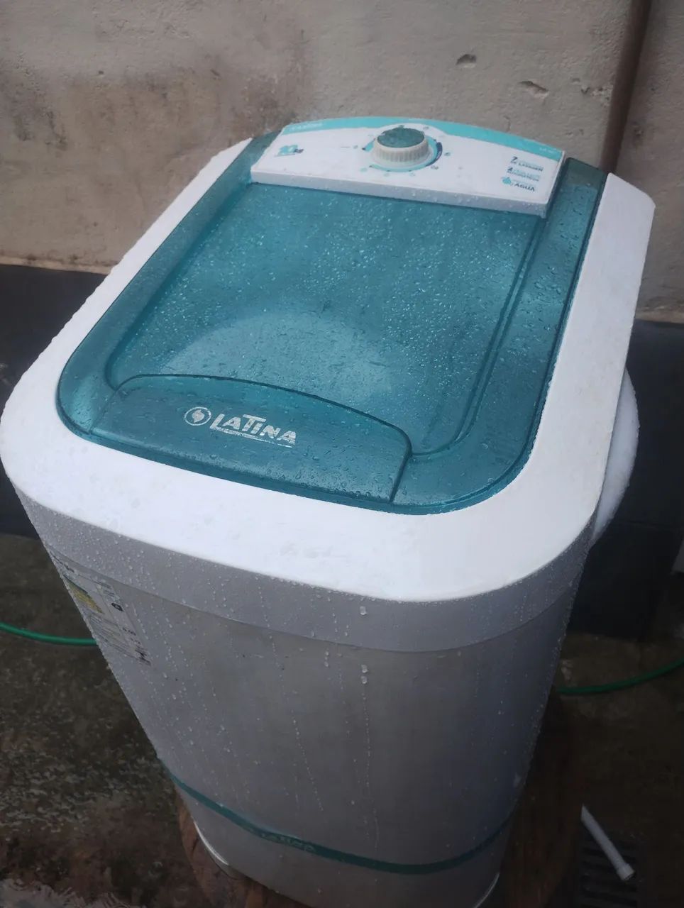 Tanquinho de levar roupa 