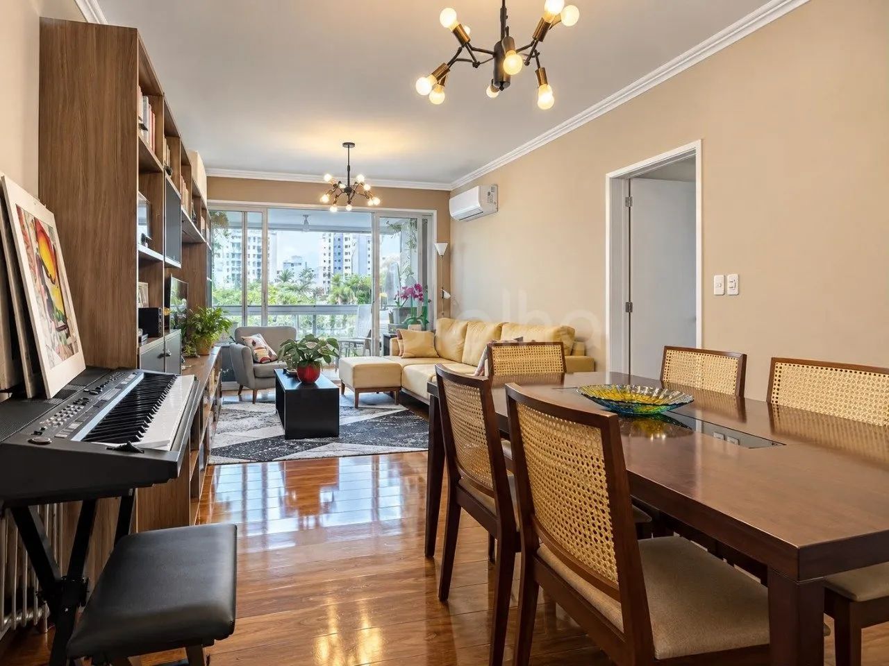 Apartamento de 101m² com 3 dormitórios mobiliado - Foto 2