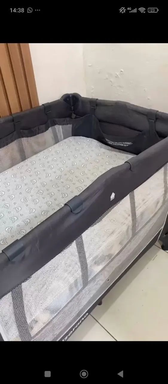 Chiqueirinho bebê  com o colchão 
