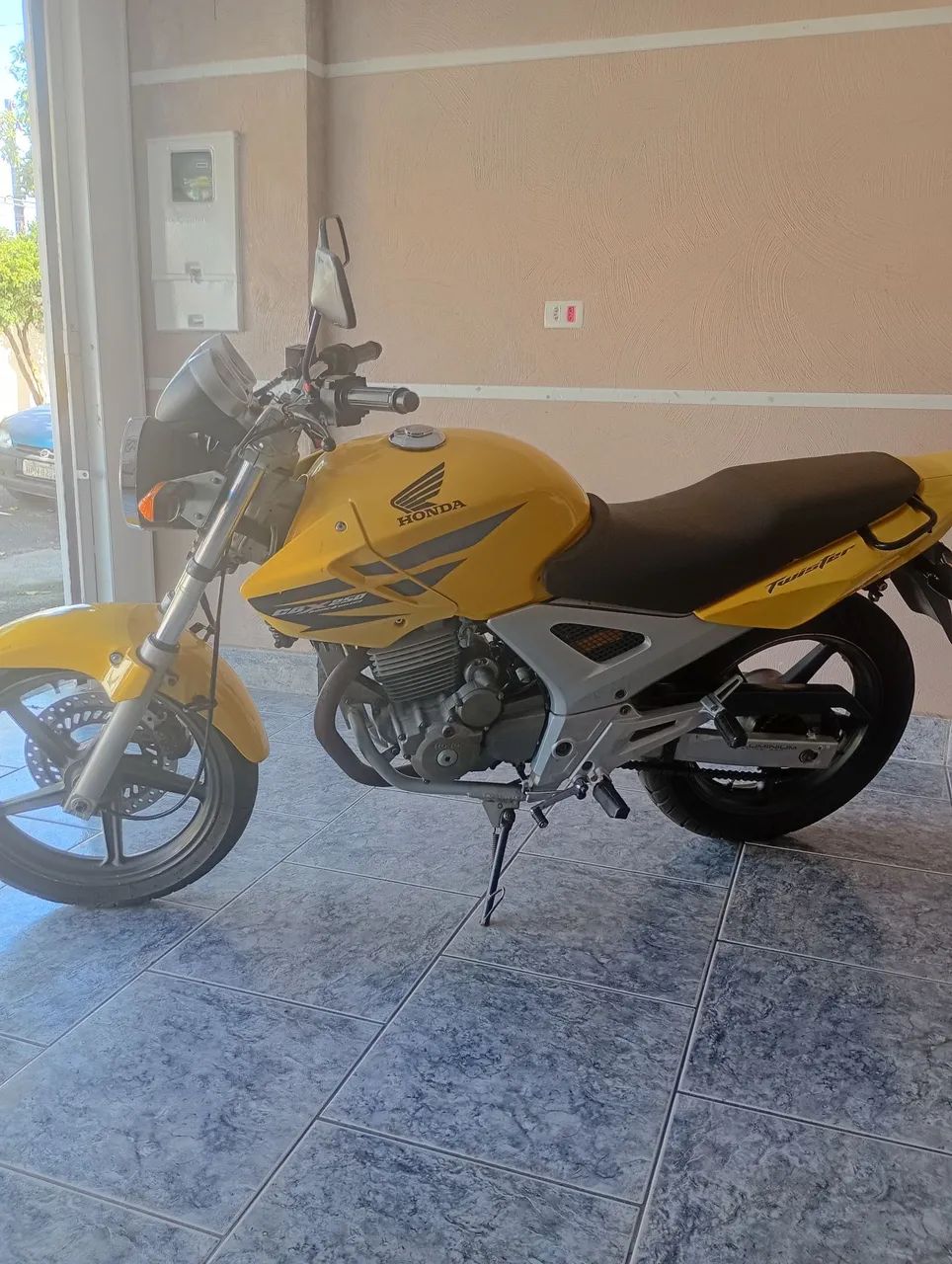 Cbx 250 Twister 2008 amarela  - Foto 5