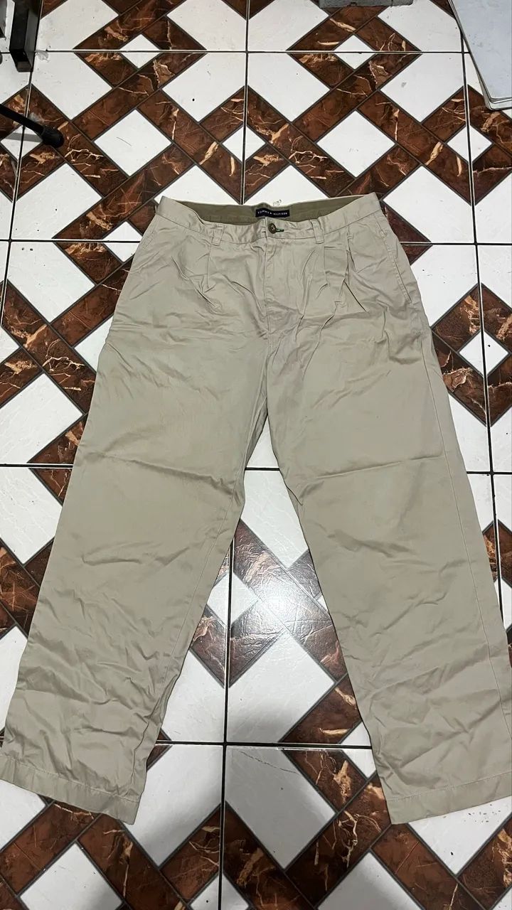 Calça Tommy Hilfiger TAM 44