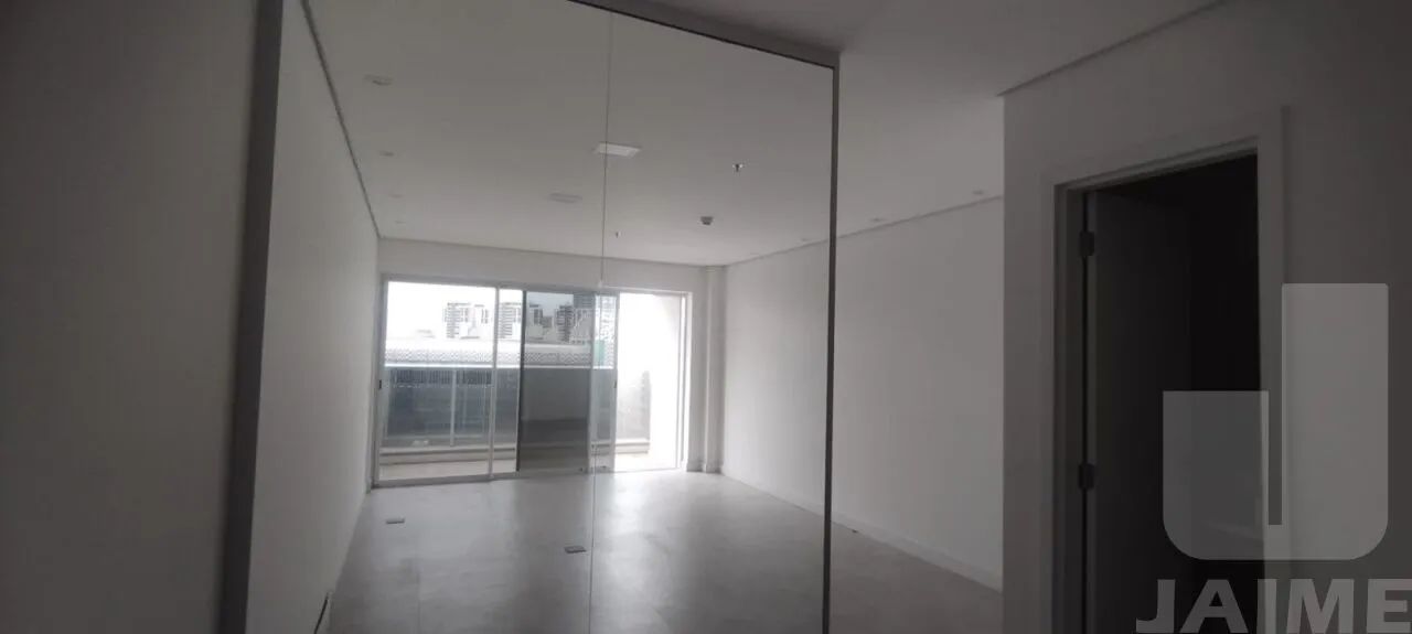 Conjunto com 1 sala, 1 vaga e 1 banheiro. - Foto 2