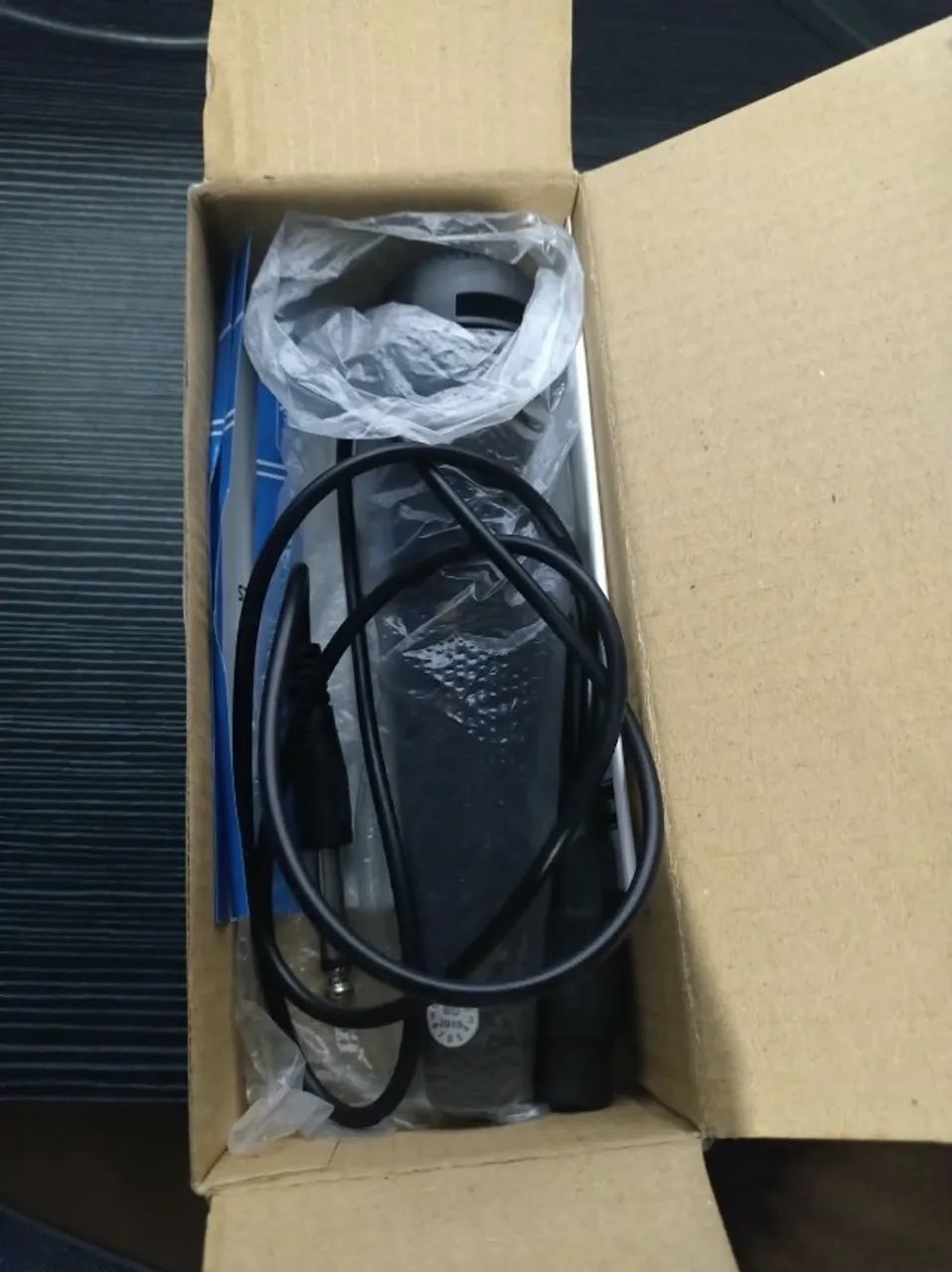 Kit 2 Microfones Knup KP-M0001 com fio - Foto 2