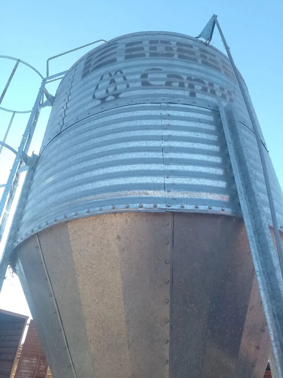 Silo de armazenamento - Foto 2
