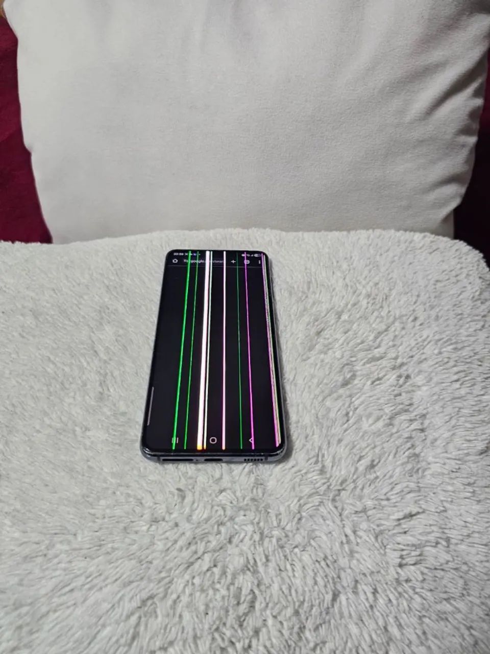 S21 COM LISTRAS NA TELA