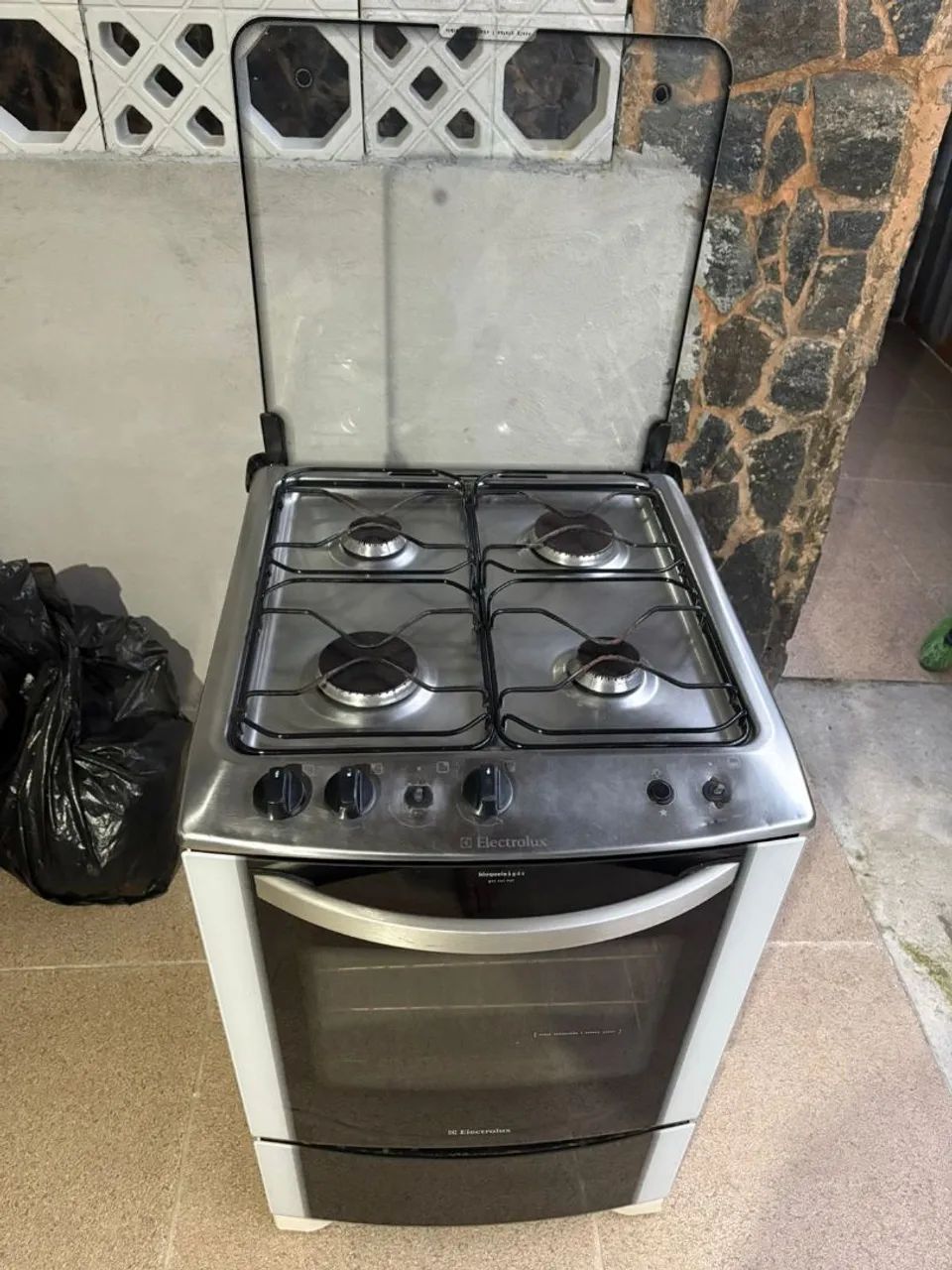 Fogão Electrolux todo funcional em excelente estado  - Foto 5