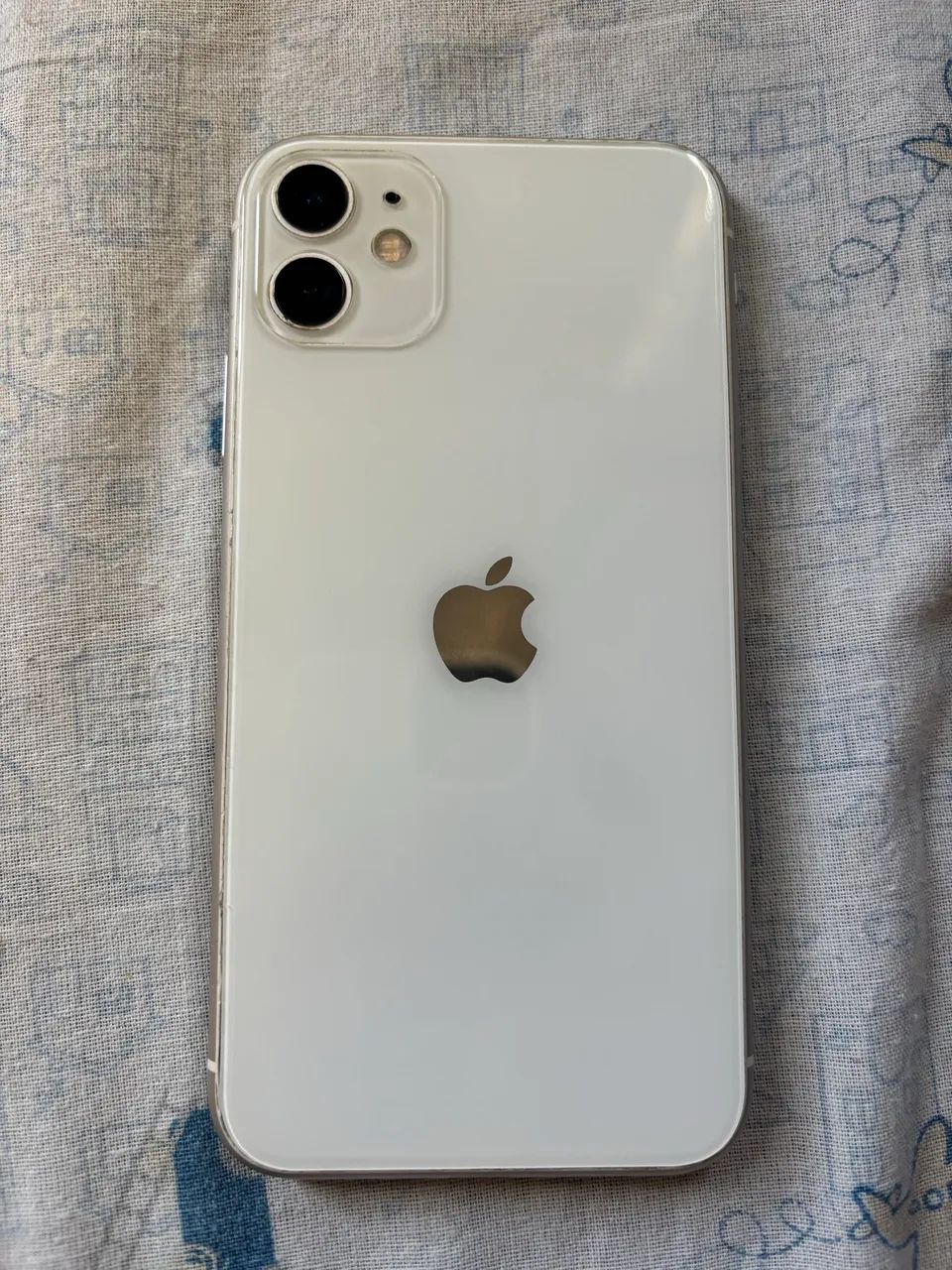 iPhone 11 64gb funcionando tudo