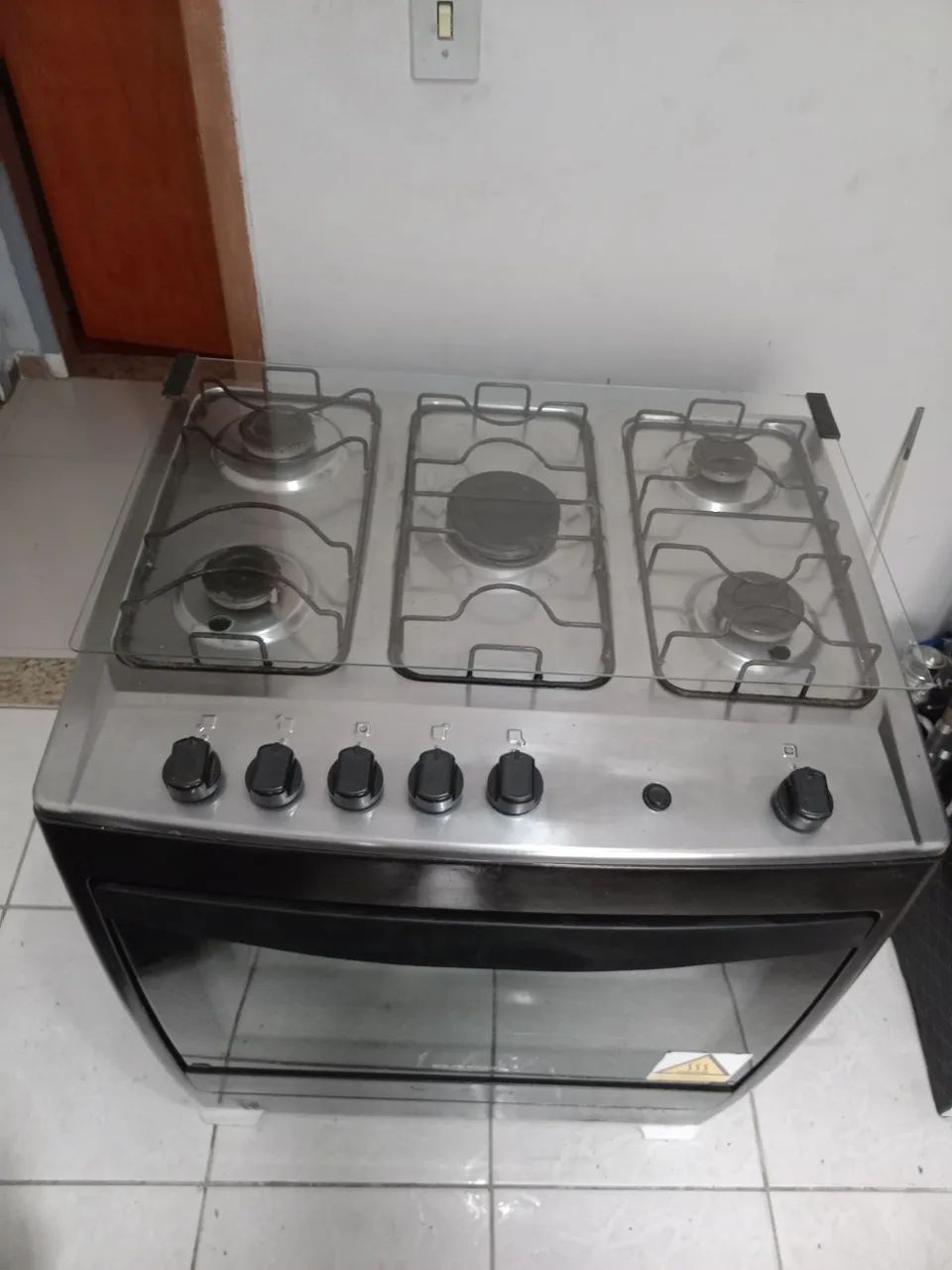 Fogão de 5 bocas. - Foto 2