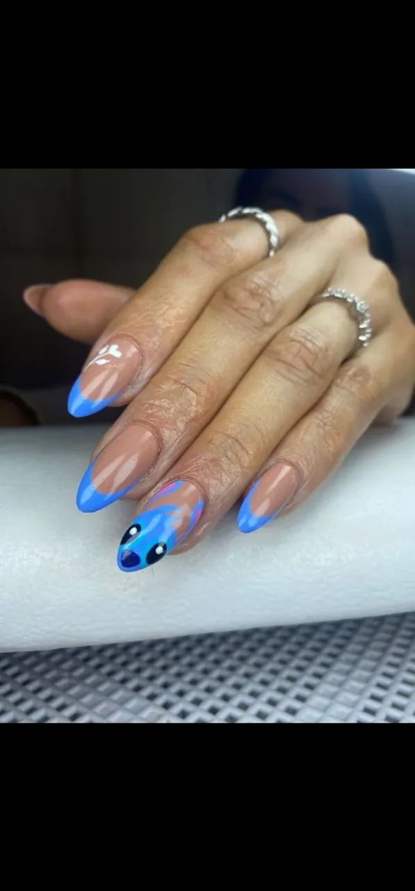 Alongamento de unhas