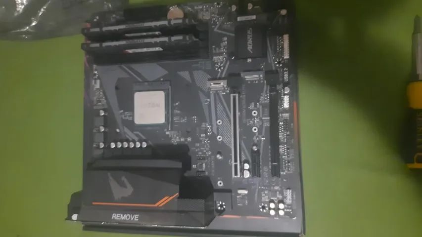 Kit Ryzen 5 5500X3D 16gb