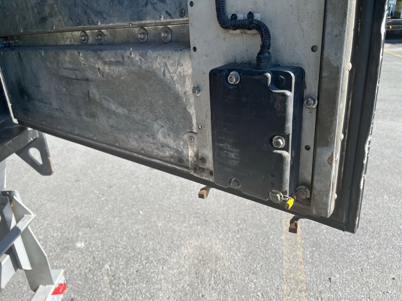 VOLVO VM 270 - Foto 6