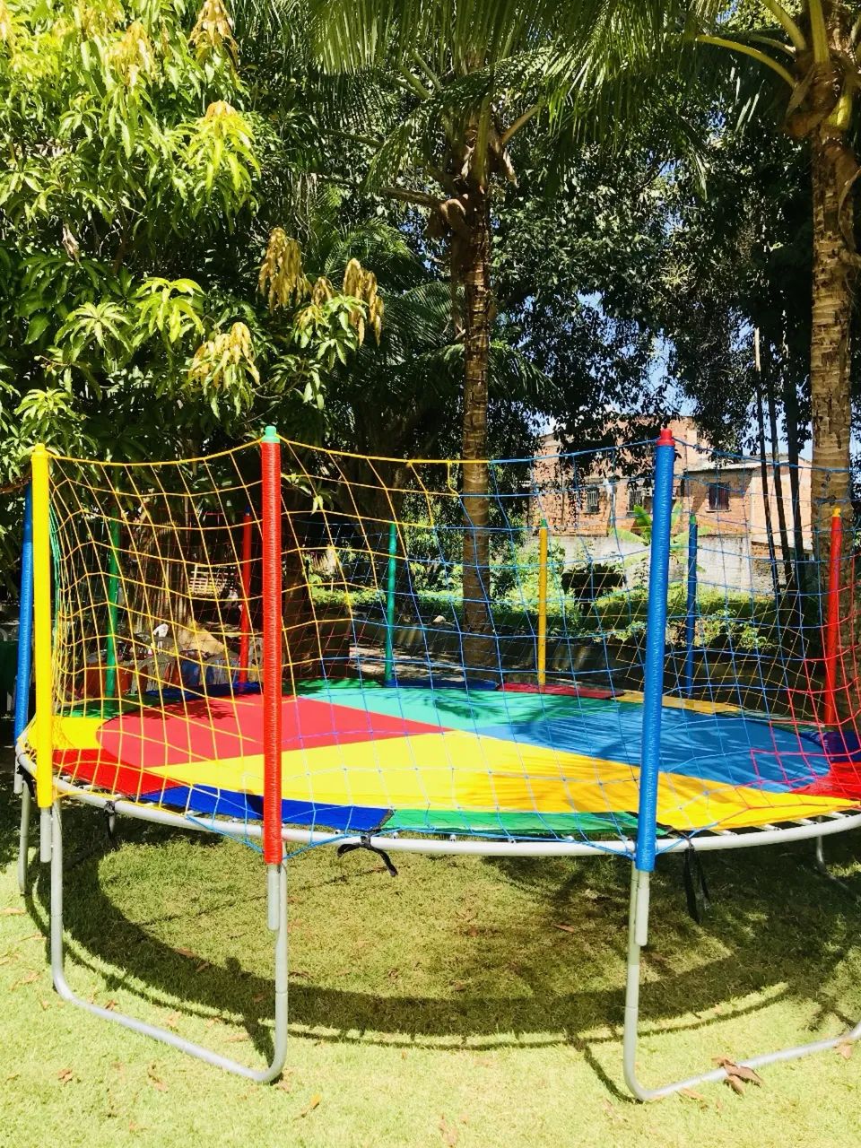 Pula pula / casinha de bolinhas