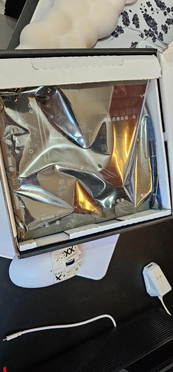 Placa mae B550M Aorus Elite - Nova e Lacrada!! - Foto 2