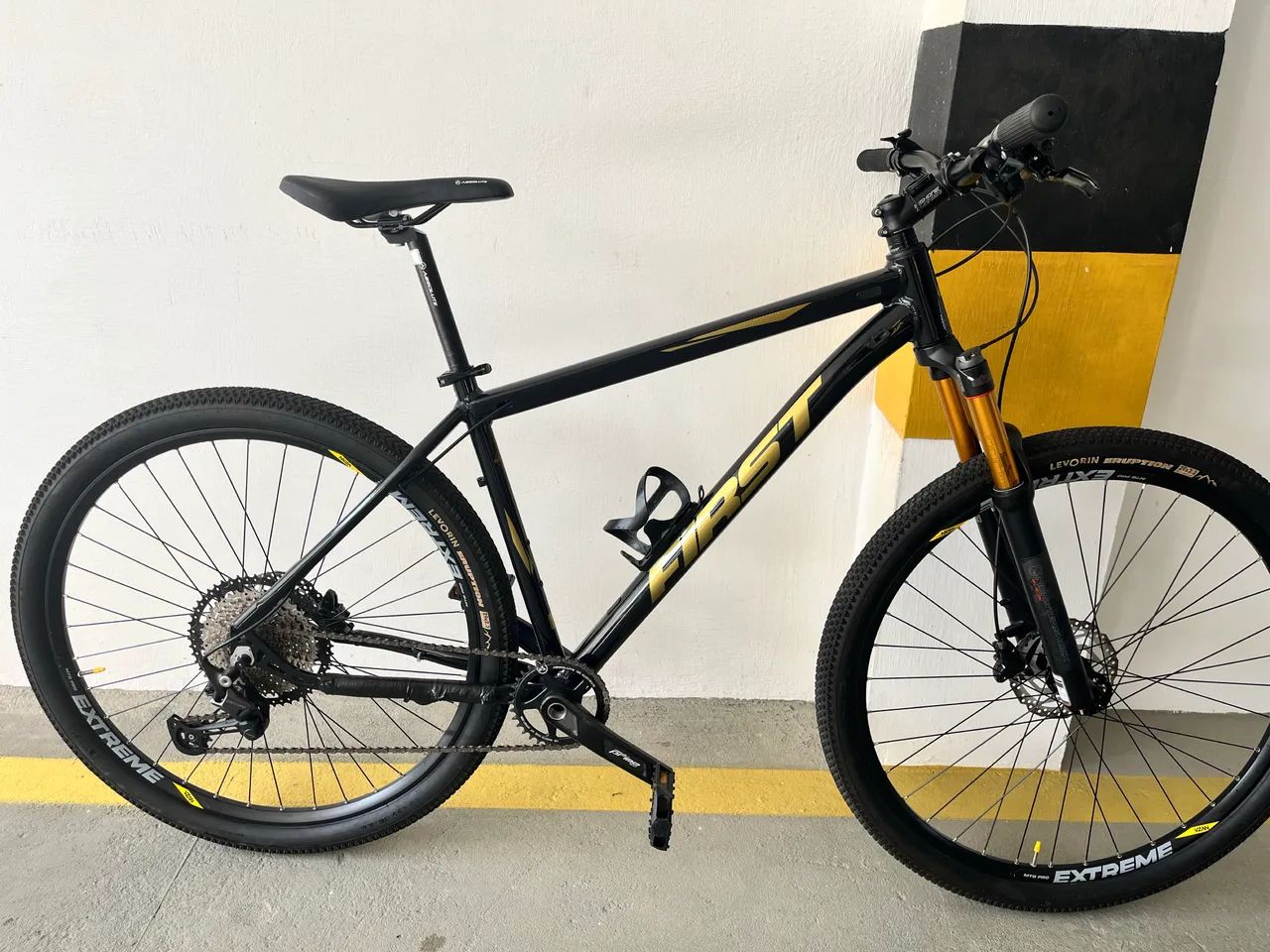 Bicicleta MTB aro 29 (aceito trocas) - Foto 2