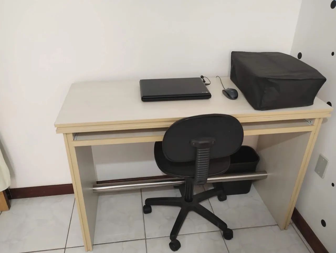 Mesa de escritório de madeira  - Foto 3