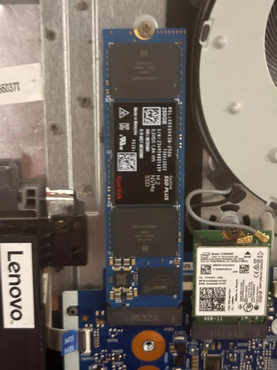 SSD NVMe 256GB SK Hynix para notebook / PC - Foto 2