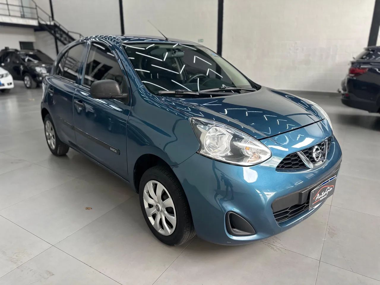 Nissan March 2016
