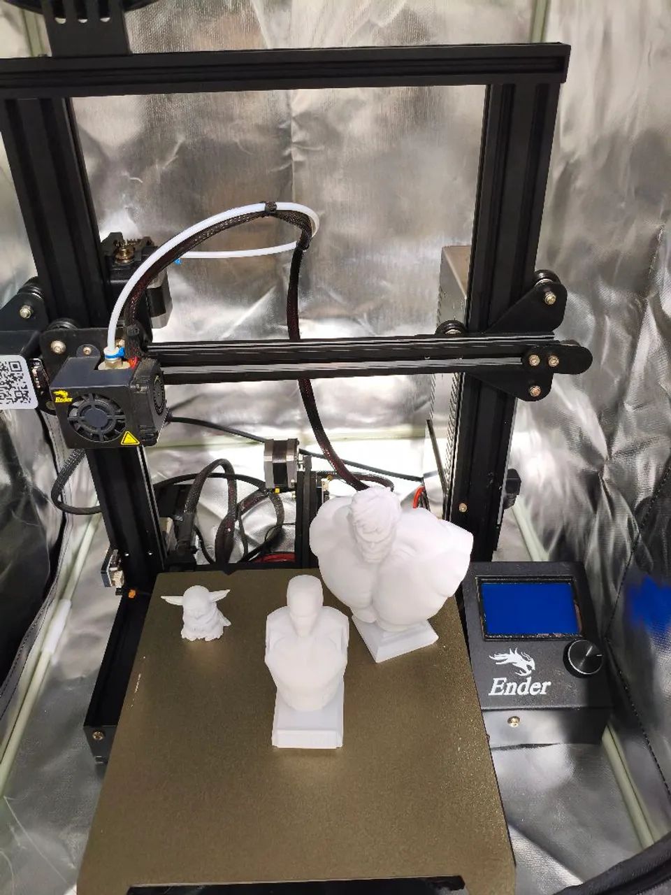 Impressora 3D Creality Ender 3 V1 + Acessorios