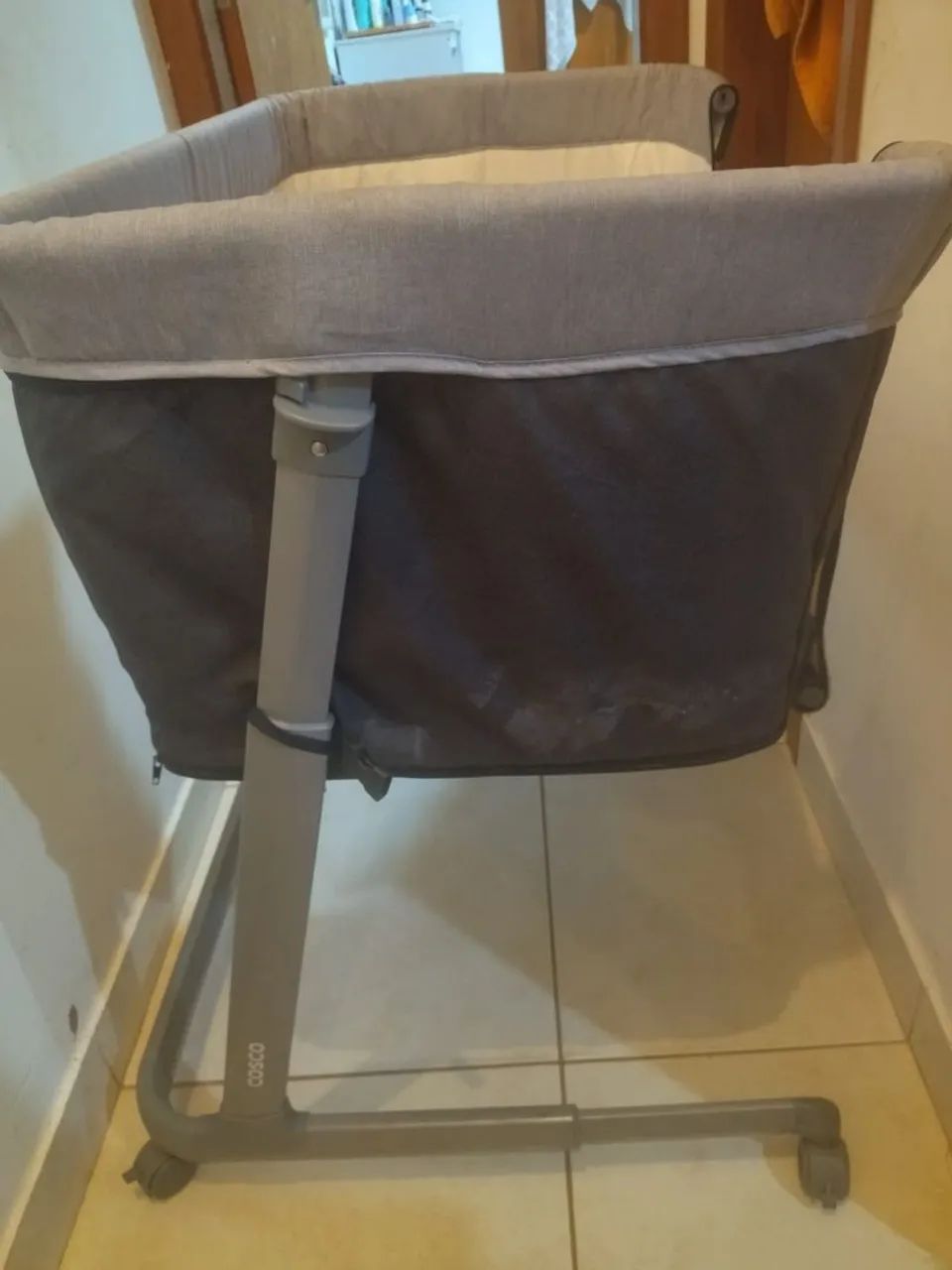 Berço portatil Cosco Pluggy - Foto 3
