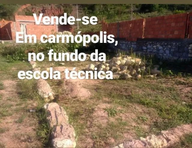 Vende se terreno no Leblon 