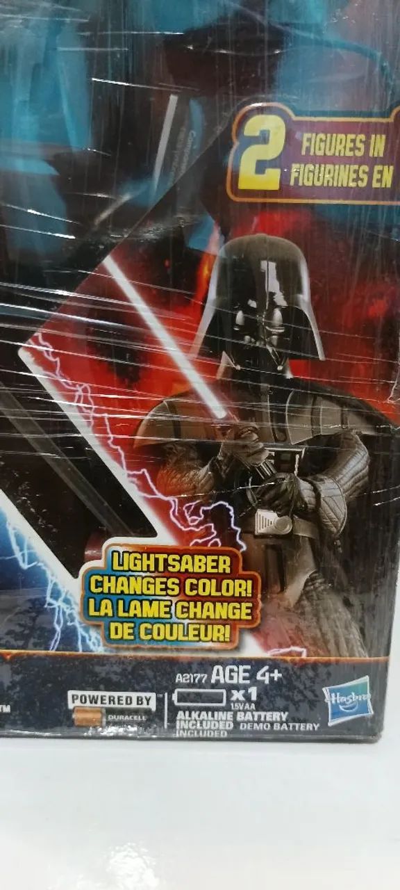 Star Wars, Anakin /  Vader HASBRO 33cm elet. Funcionando ( figura menor p comparação) - Foto 2