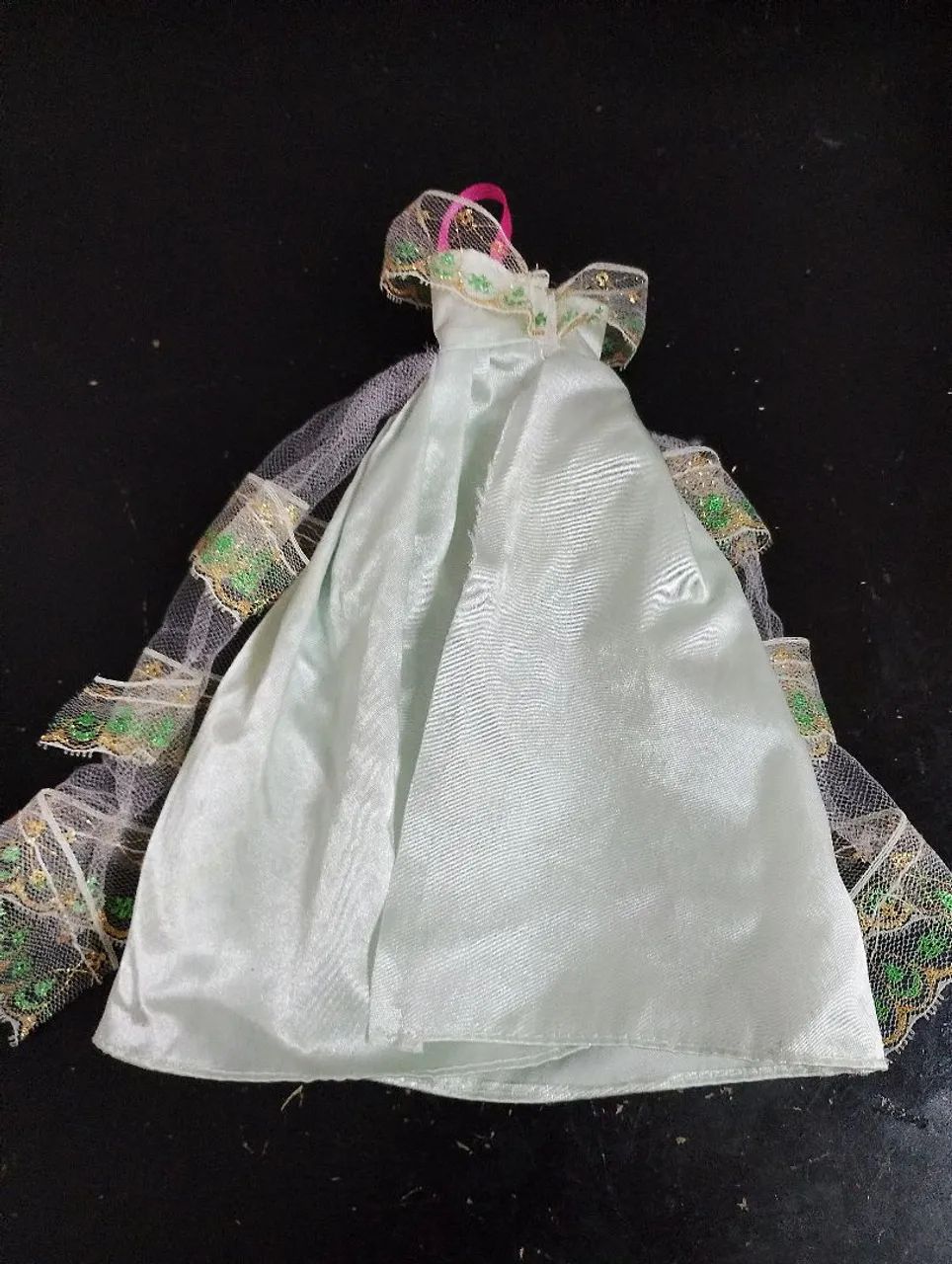 Lote roupas diversas bonecas  - Foto 4