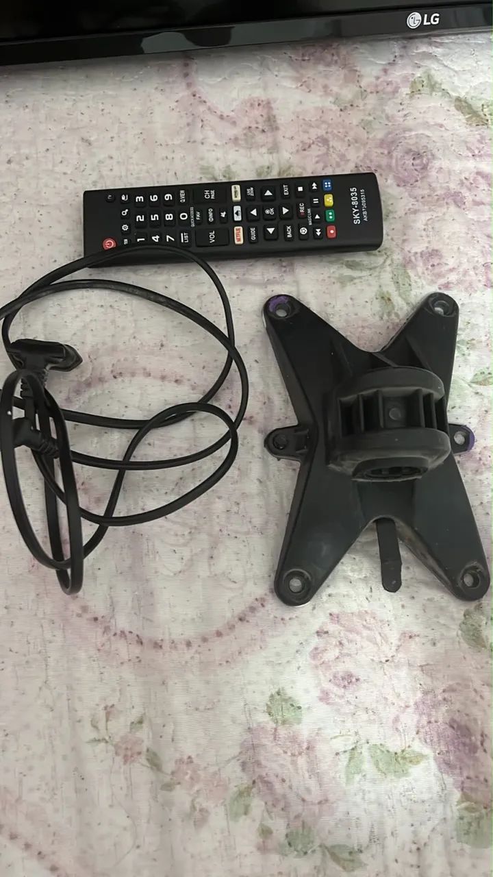 Vendo TV LG 43 polegadas Full HD, modelo 43LK5750PSA. - Foto 4