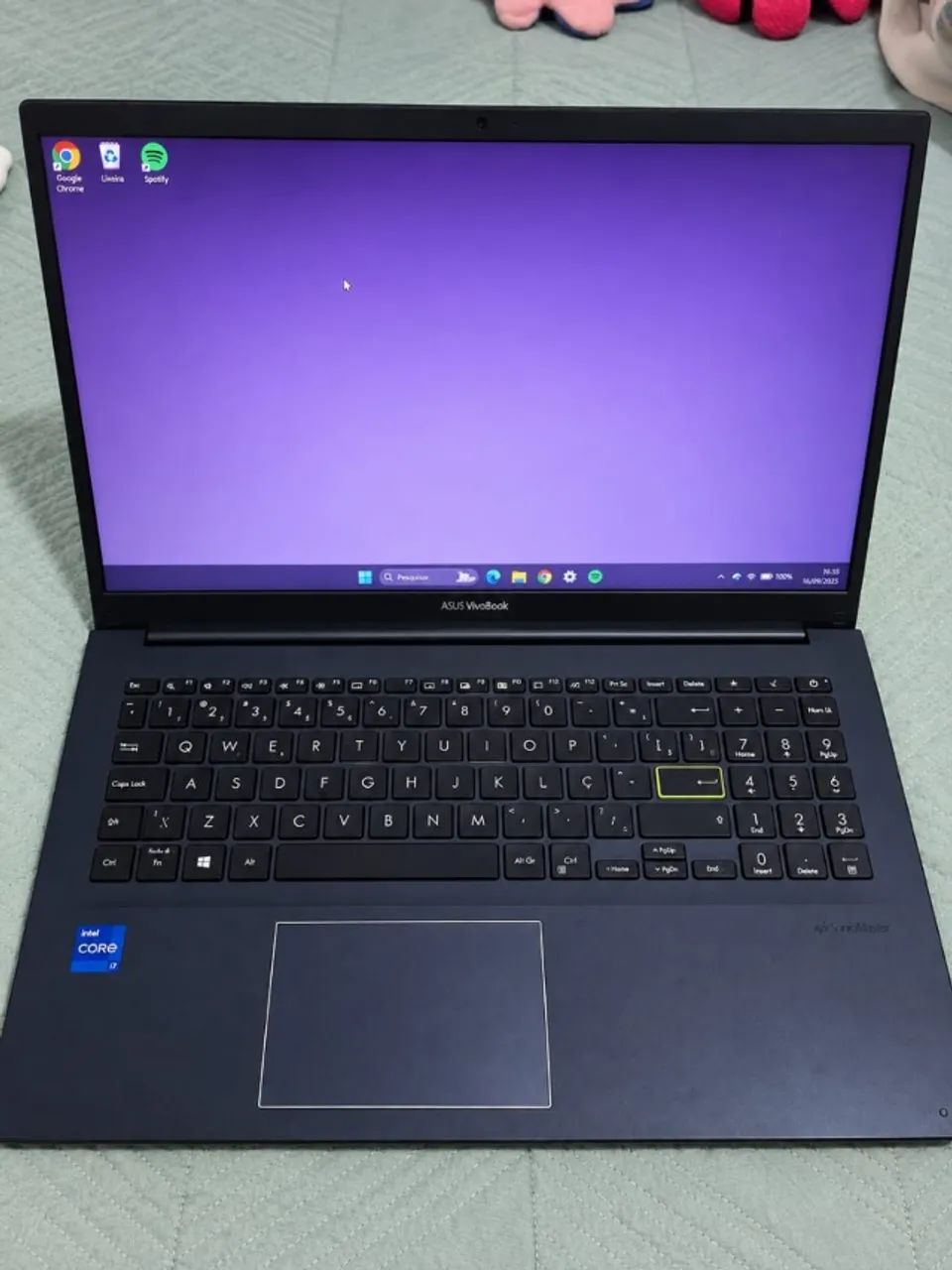 ASUS VivoBook 15 X513E