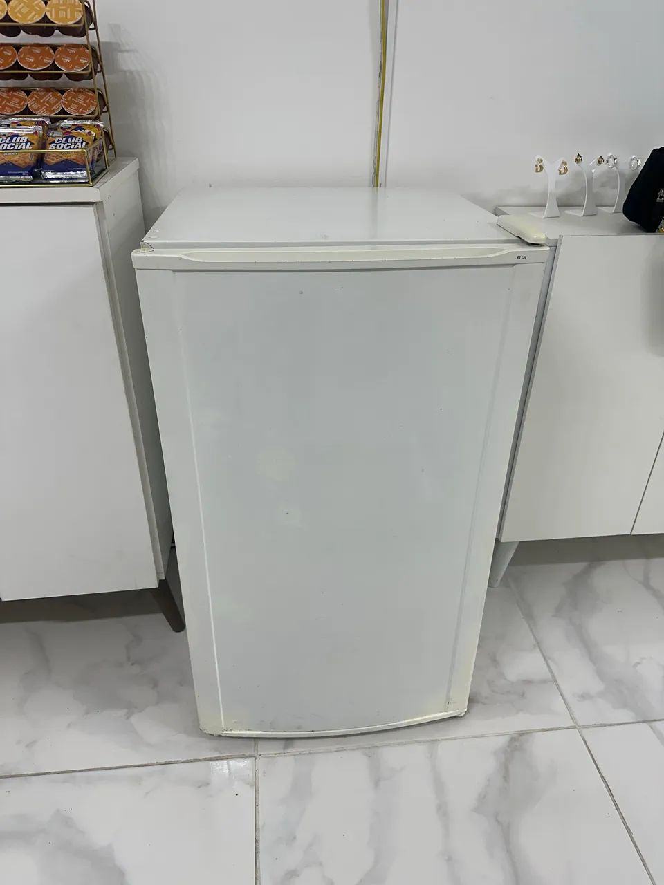 frigobar electrolux 127w