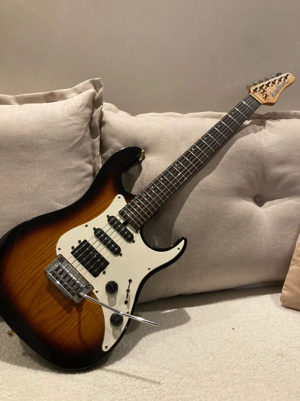 Guitarra Washburn Mercury Séries ll