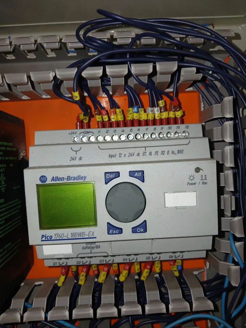 Plc Allen Bradley 1760-L-18BWB-EX