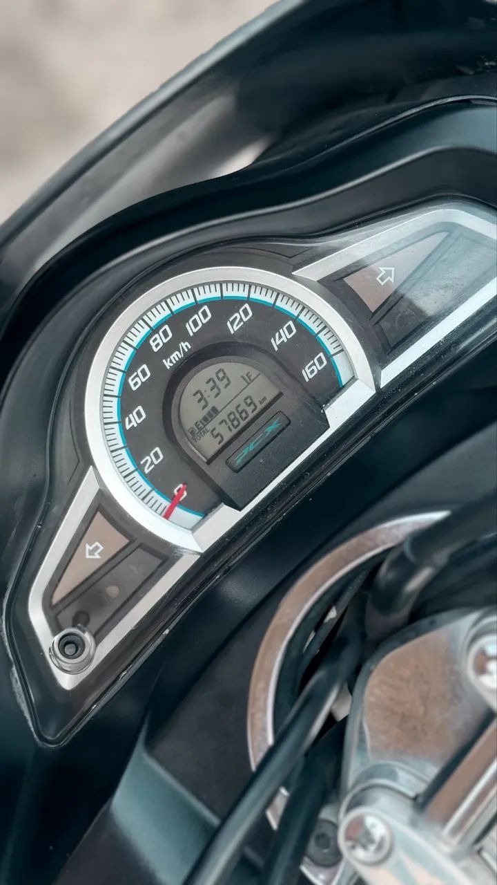 PCX 2017 COM 58 MIL/KM - Foto 2