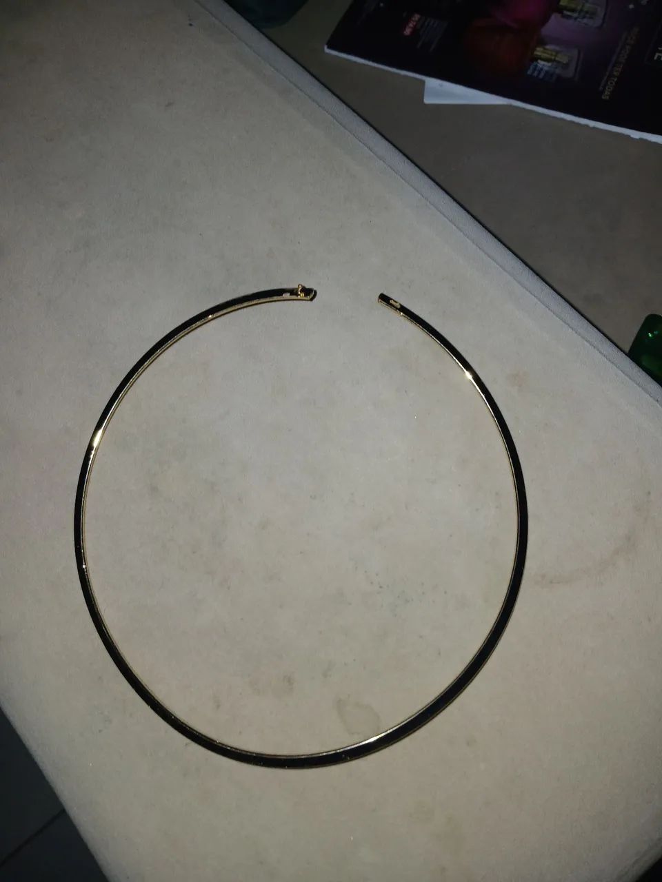 Gargantilha feminina banhada a ouro