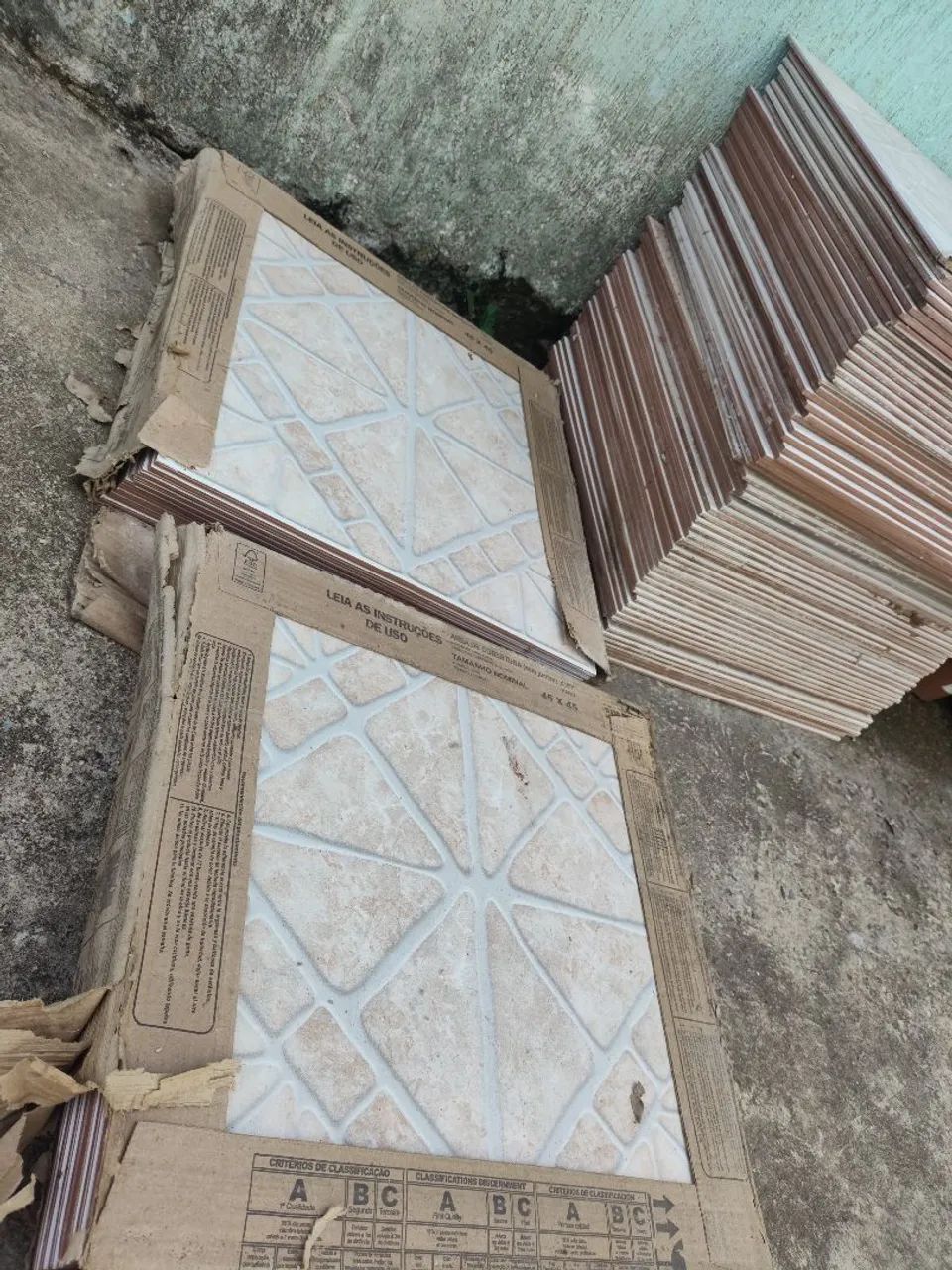 Cerâmica 45x45 - 86 peças - Foto 4