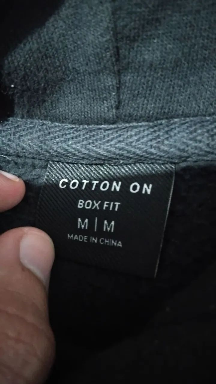 Moletom preto Subvsn COTTON ON  - Foto 3