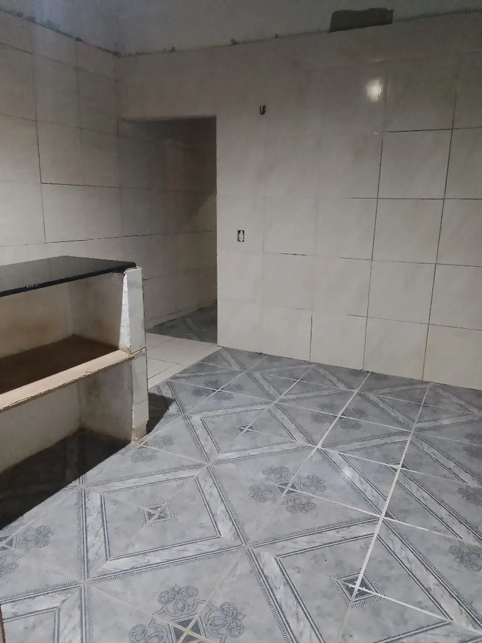 Alugo casa na parte de cima