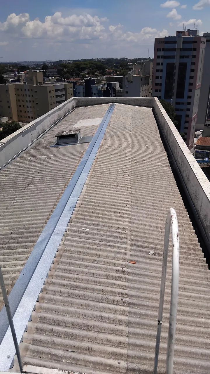 Calhas e telhados