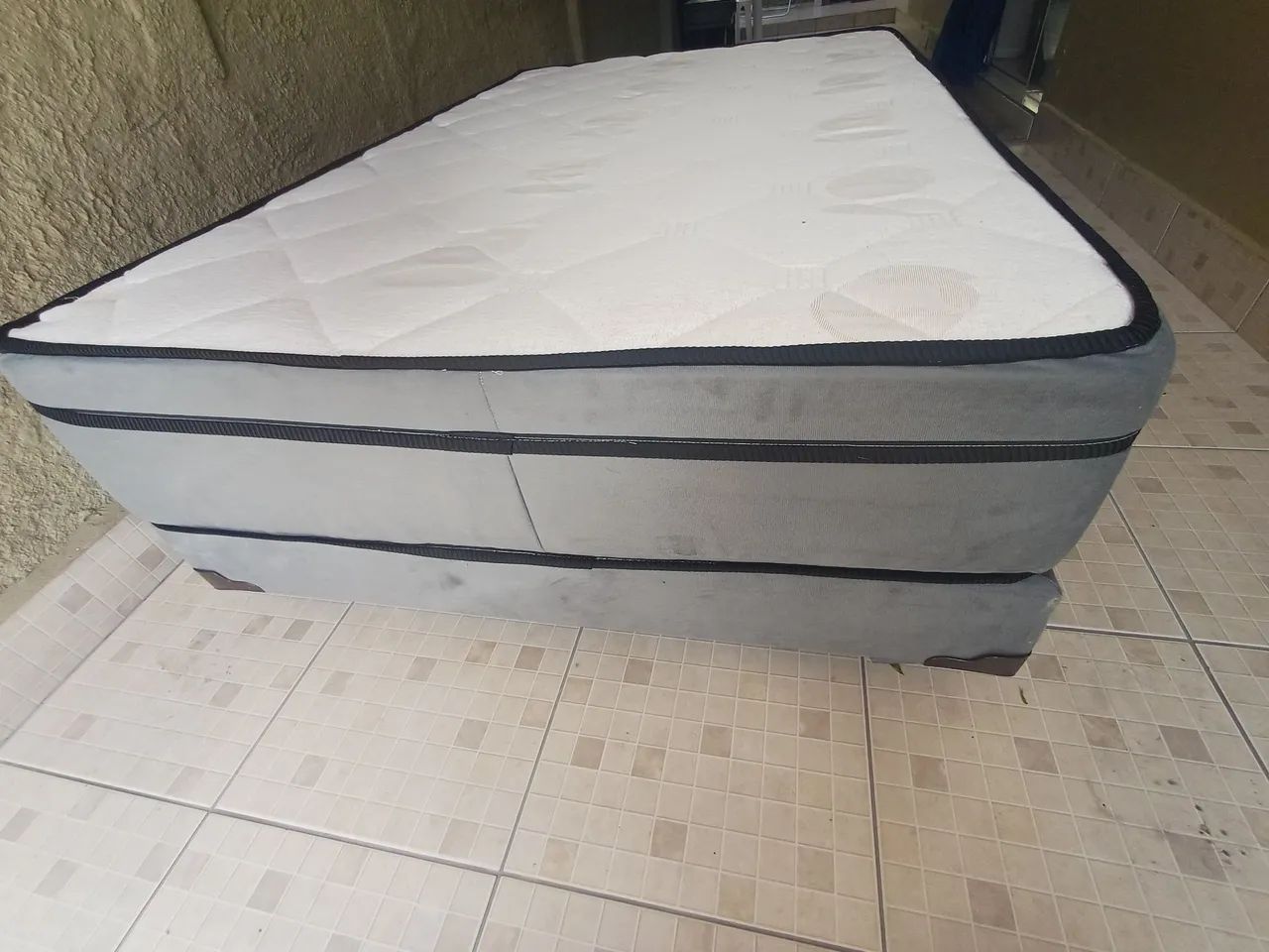 Box com colchão  - Foto 2
