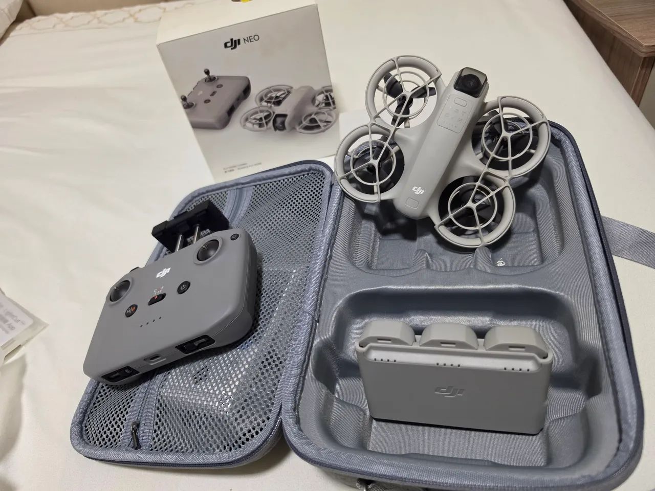 Drone DJI Neo Fly More Combo + 3 Baterias + Controle + Case