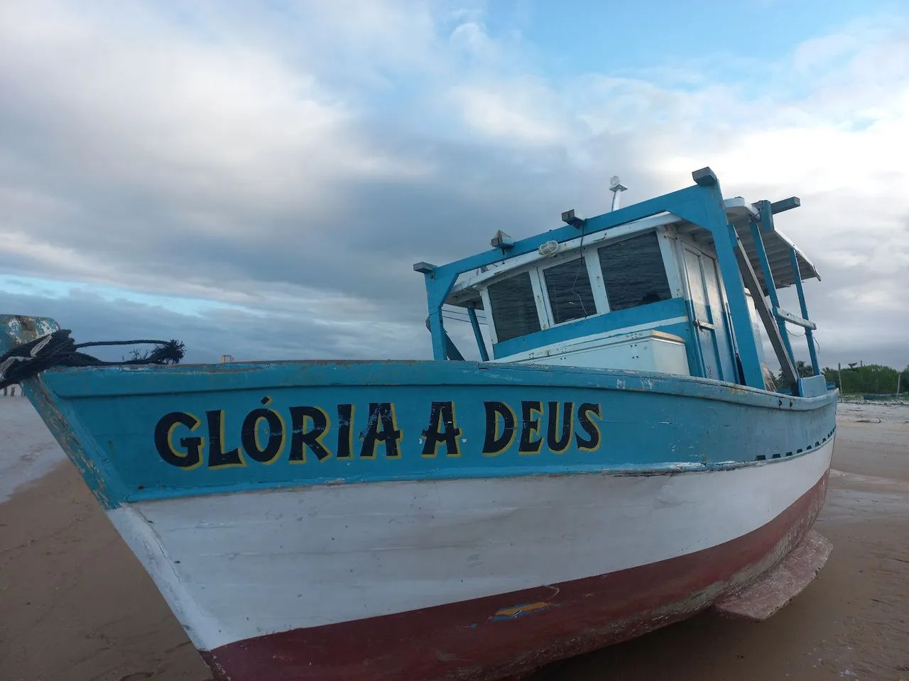 Vendo Barco 9.5 m MWM 4 cc barato demais! Oportunidade - Foto 2