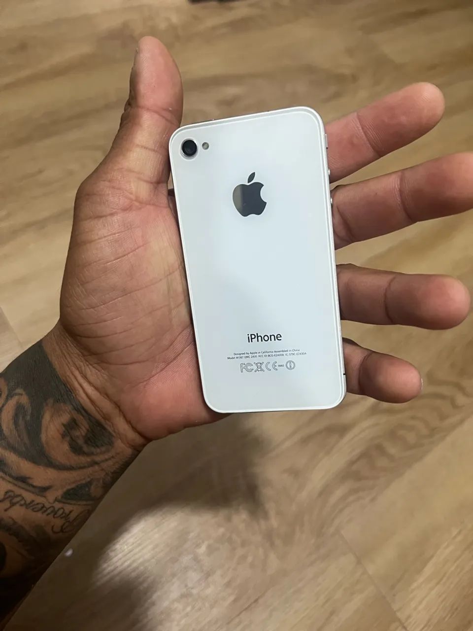 iPhone 4