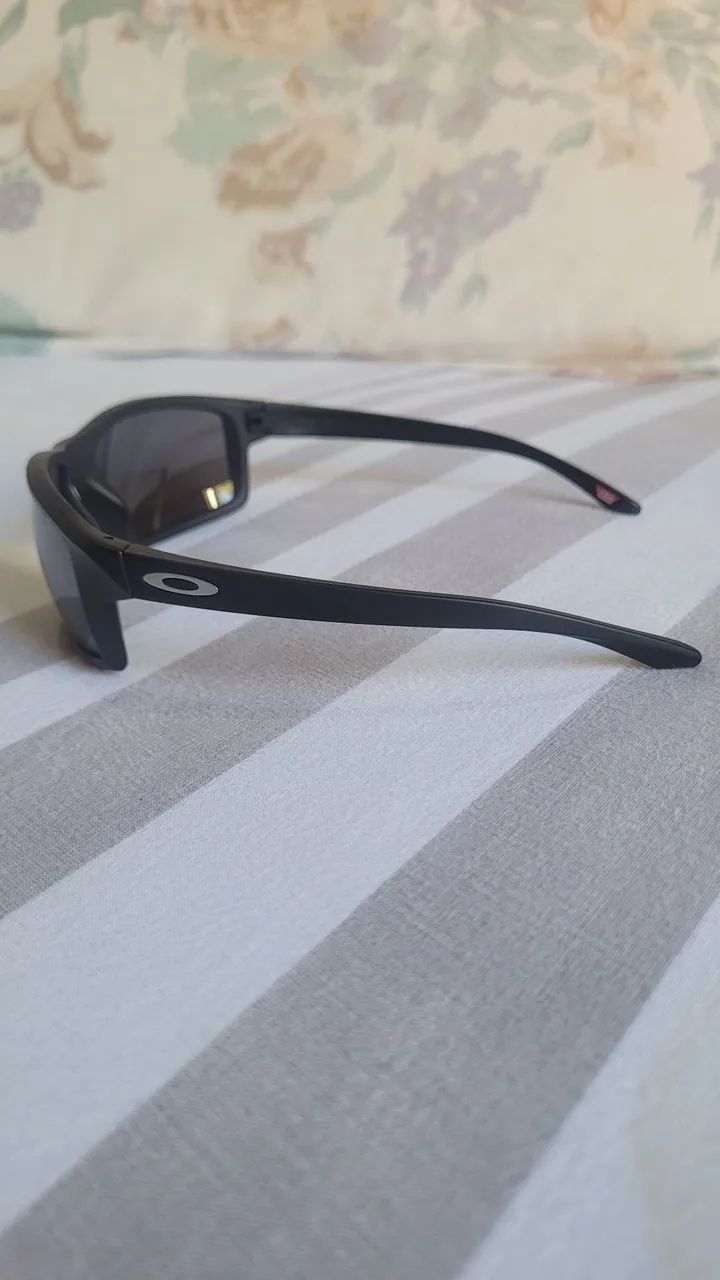 Oakley Gibston Matte Black Polarizado - Foto 3