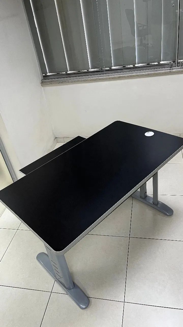 MESA DE ESCRITÓRIO EM BOM ESTADO - Foto 4